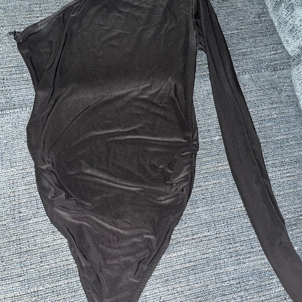 Missguided Black Elegant One Sleeve Bodysuit